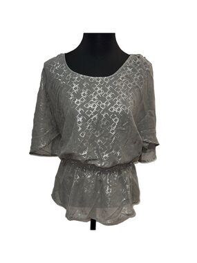 Maurice’s Studio Y Gray Embellished Flutter Sleeve Blouse. Flowy Fun